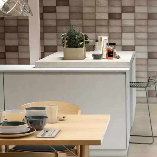 QUAYSIDE BROWN 3.9x7.9 HIGHLY VARIGATED WALL TILE  .