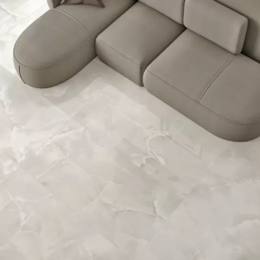 FOYER PURE 24x48 POLISHED  .