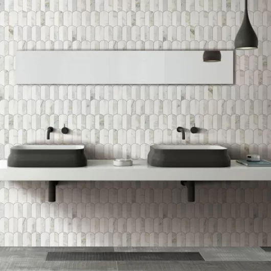 COASTLINE 2 TONE MARBLE MOSAIC OCEAN 12x12 HONED W/POLISHED ACCENTS  111700