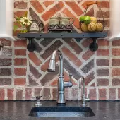 THIN BRICK ENGLISH PUB 2 1/4 x 7 5/8 FLATS 1/2" .