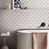 MARBLE QUATTRO BLOSSOM CRÈME .x. HONED MOSAIC  959011